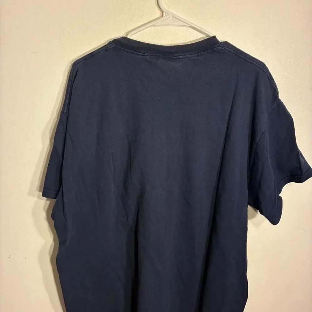 Unbranded Men's Navy and Blue T-shirt